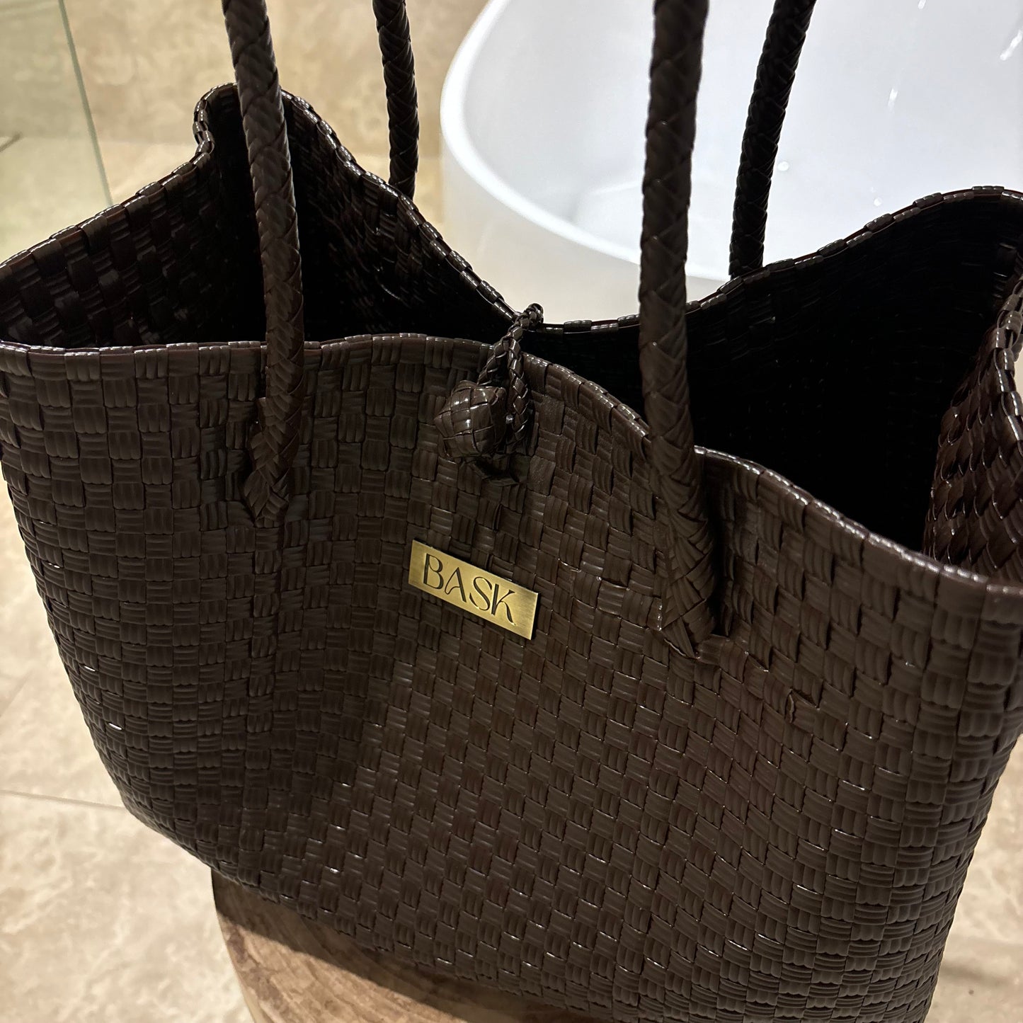 Midway Bask - Chestnut