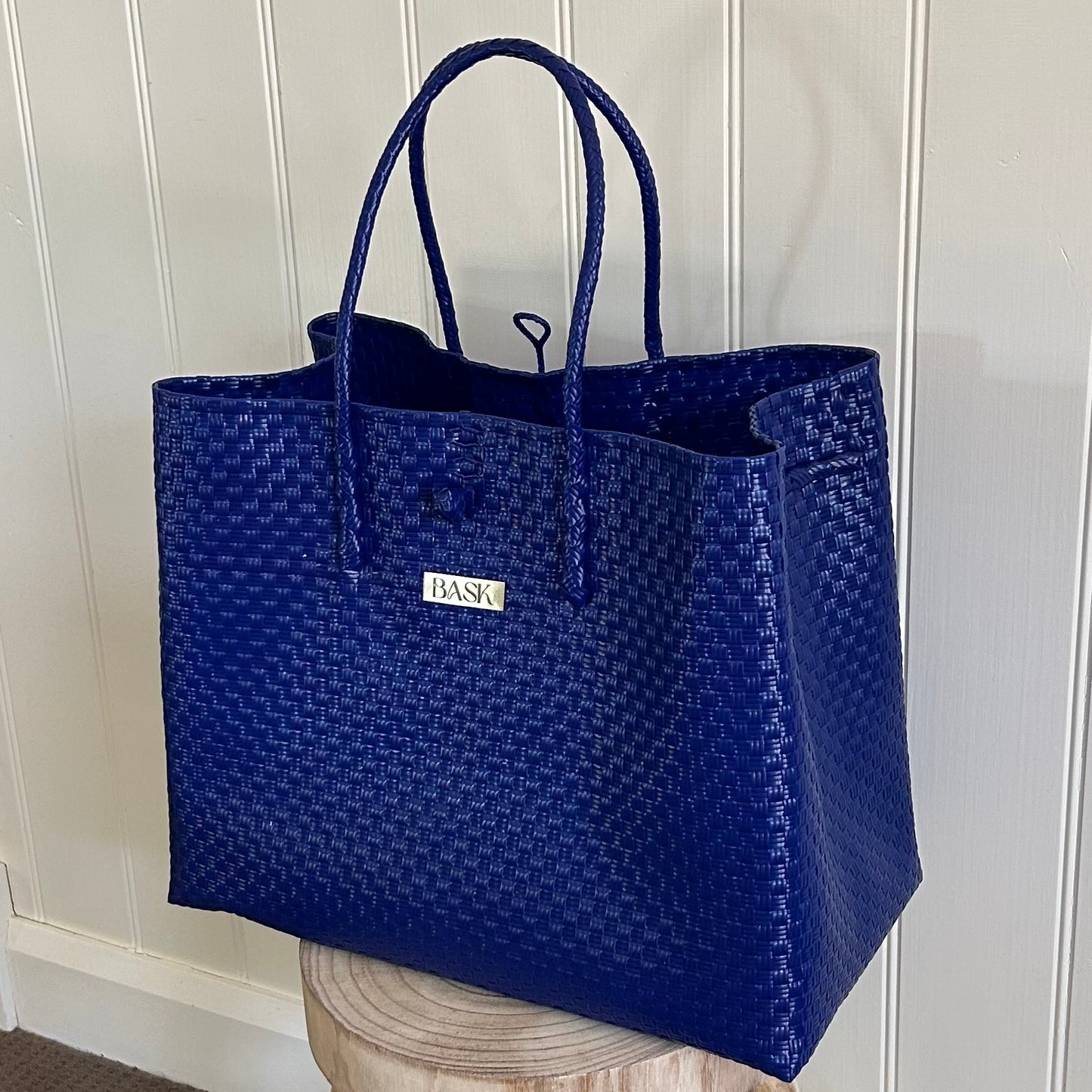 Oversized Bask - Navy Mae