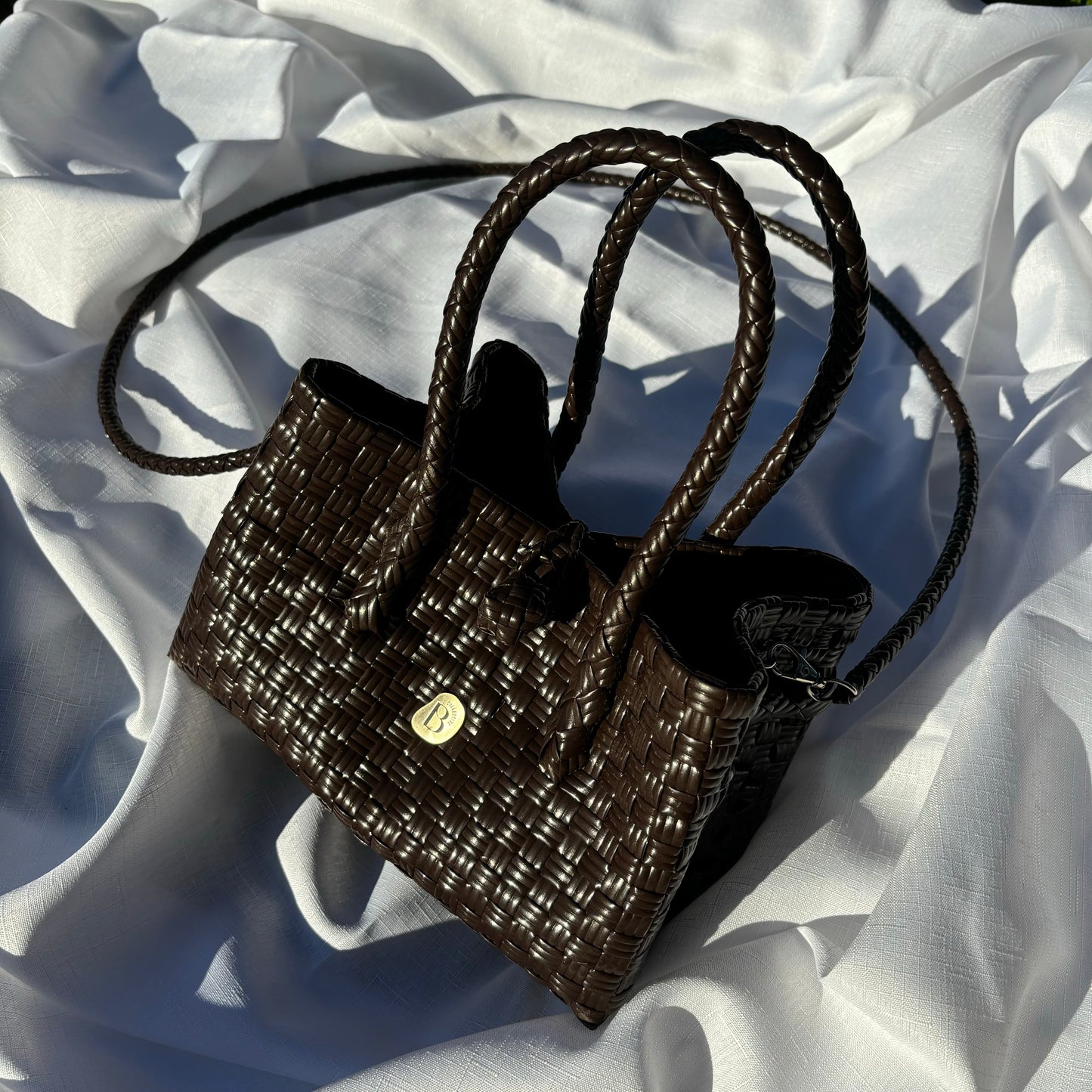 Saddle Bask - Chestnut
