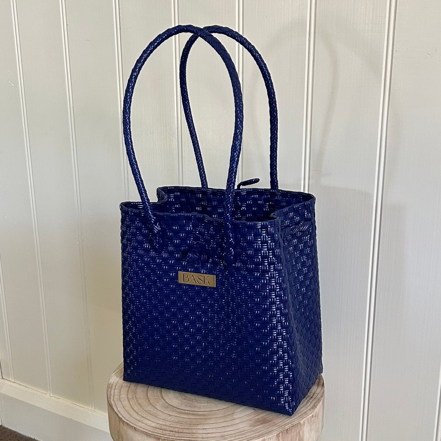 Essential Bask - Navy Mae