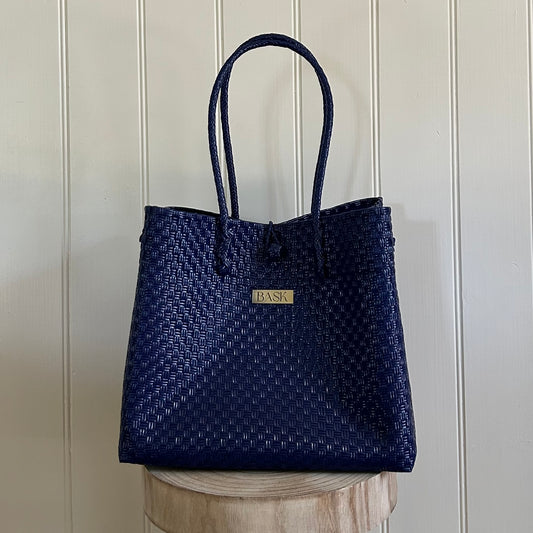 Original Bask - Navy Mae