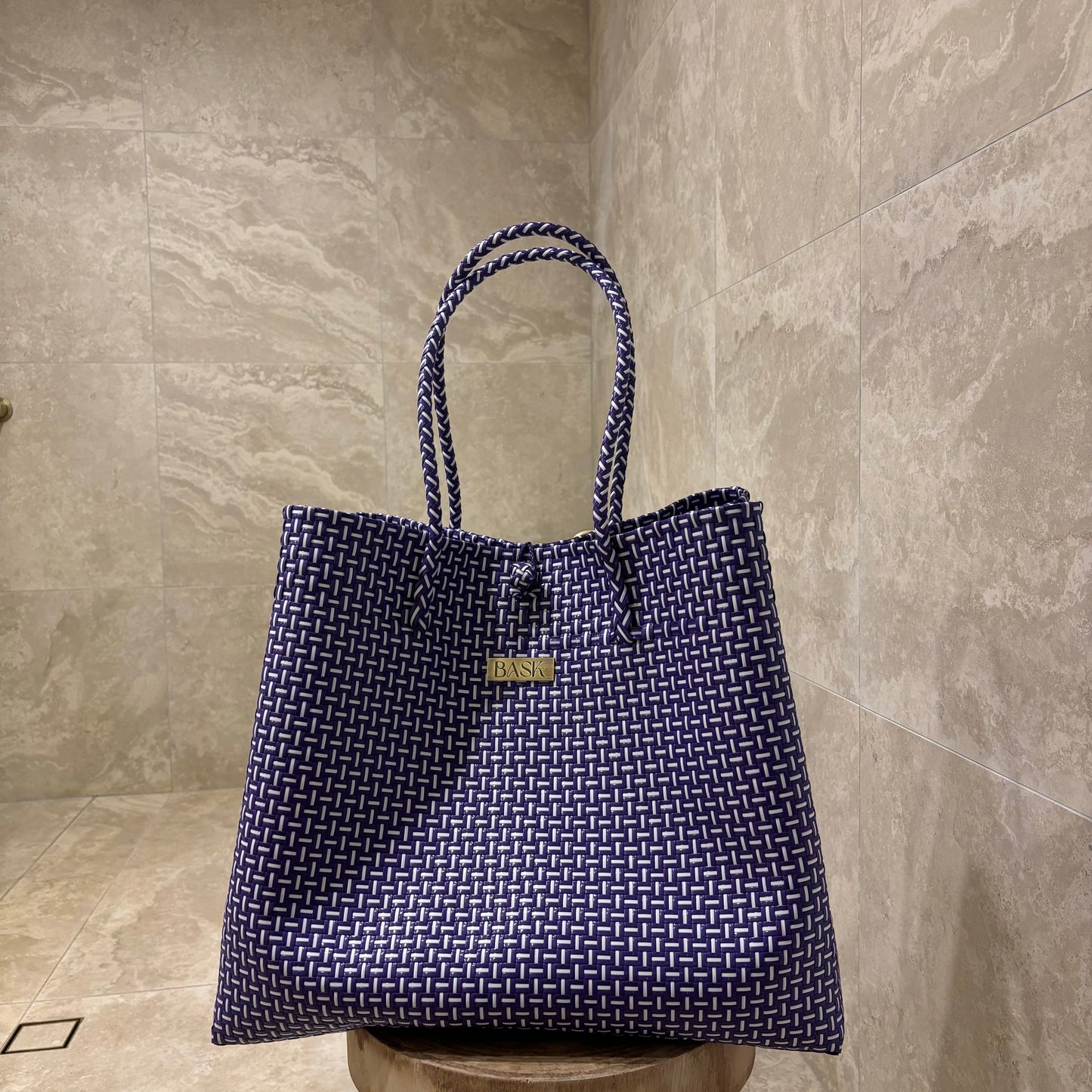 Oversized Bask - Velvet Spritz