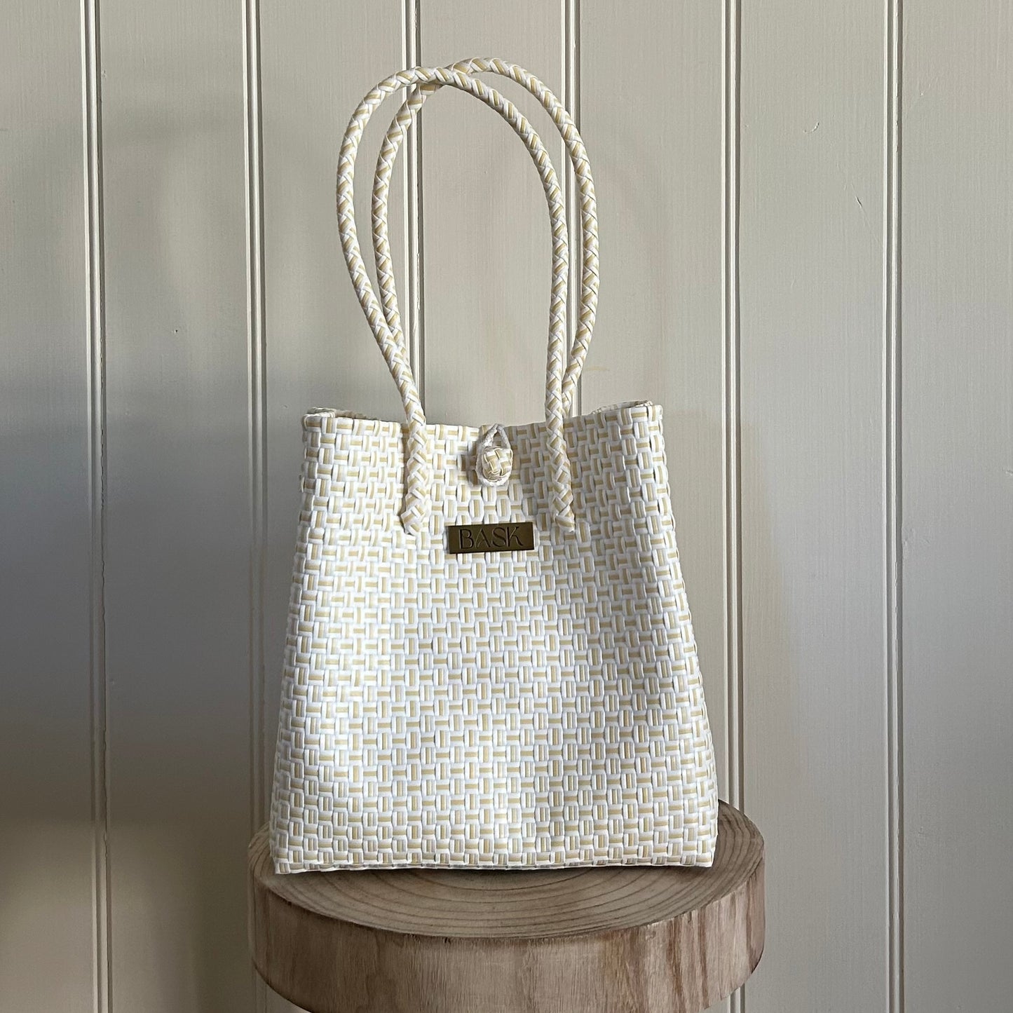 Essential Bask - Sand