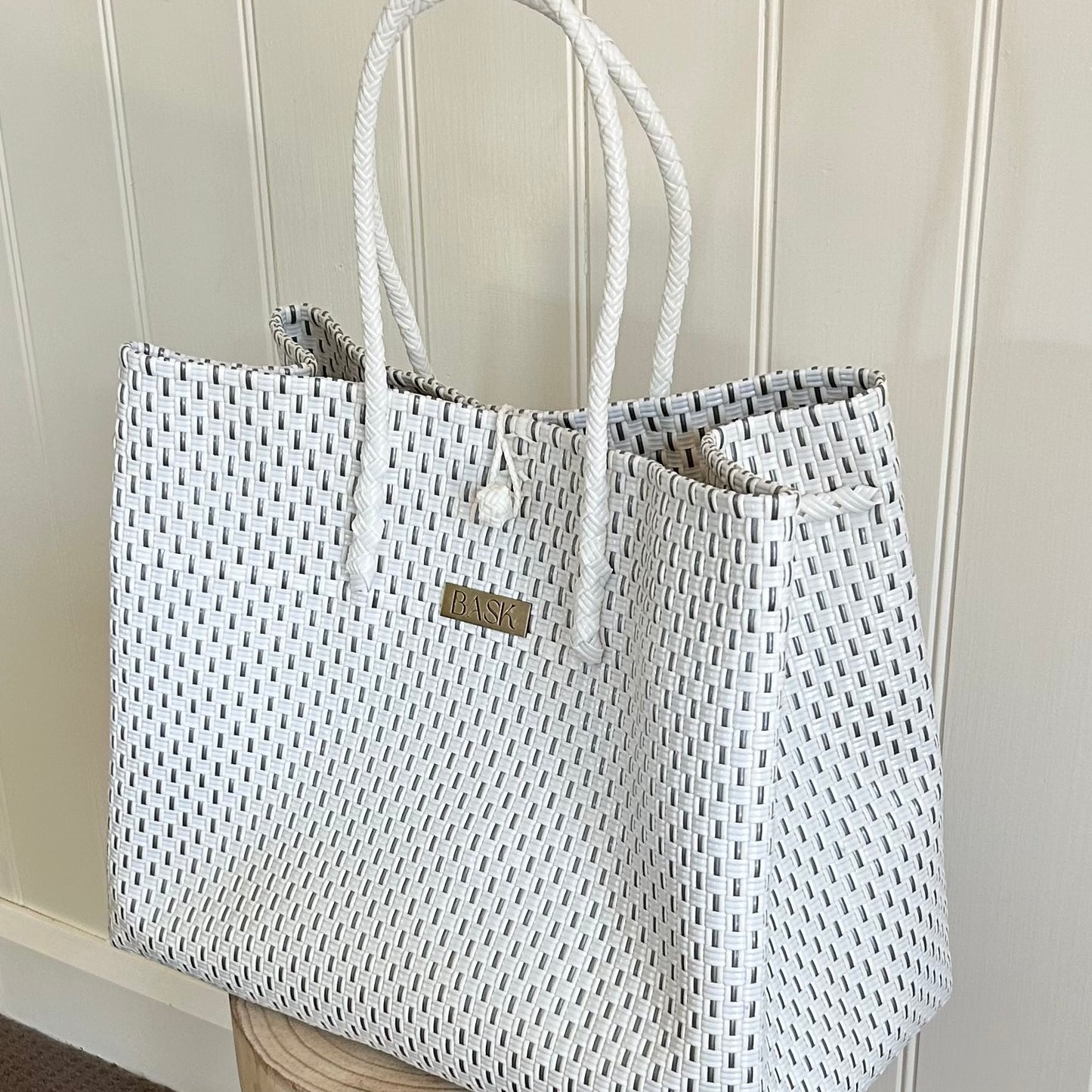 Oversized Bask - Main Street