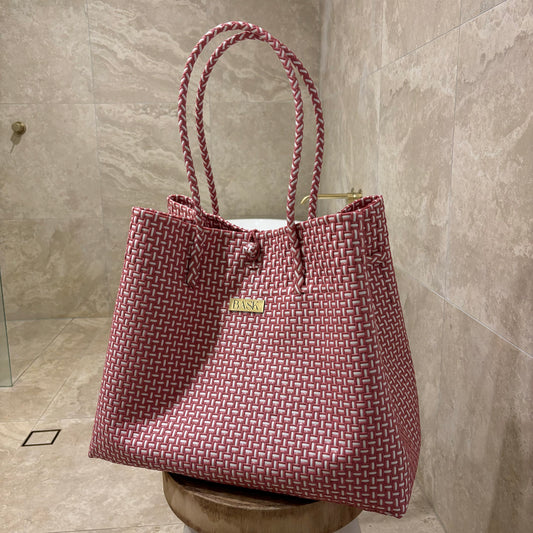 Oversized Bask - Rosabella